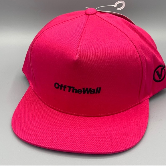 Vans Accessories - NEW Womens Vans Distort Snapback Hot Pink Cap Hat